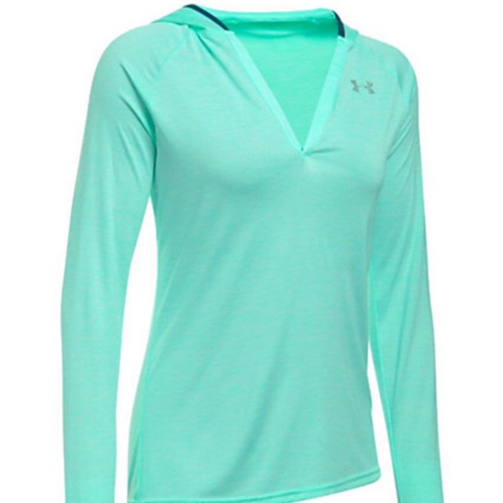 Long sleeve hooded under armour running large NWT
